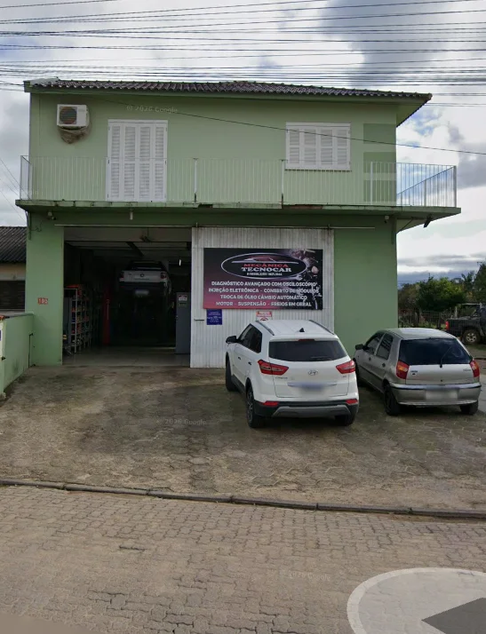 Fachada da Mecânica Tecnocar na Rua Arlindo Cardoso, em Camaquã